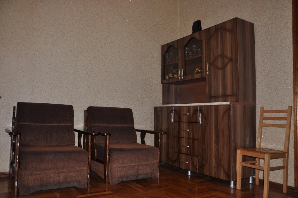 אמברולאורי Guest House Racha מראה חיצוני תמונה